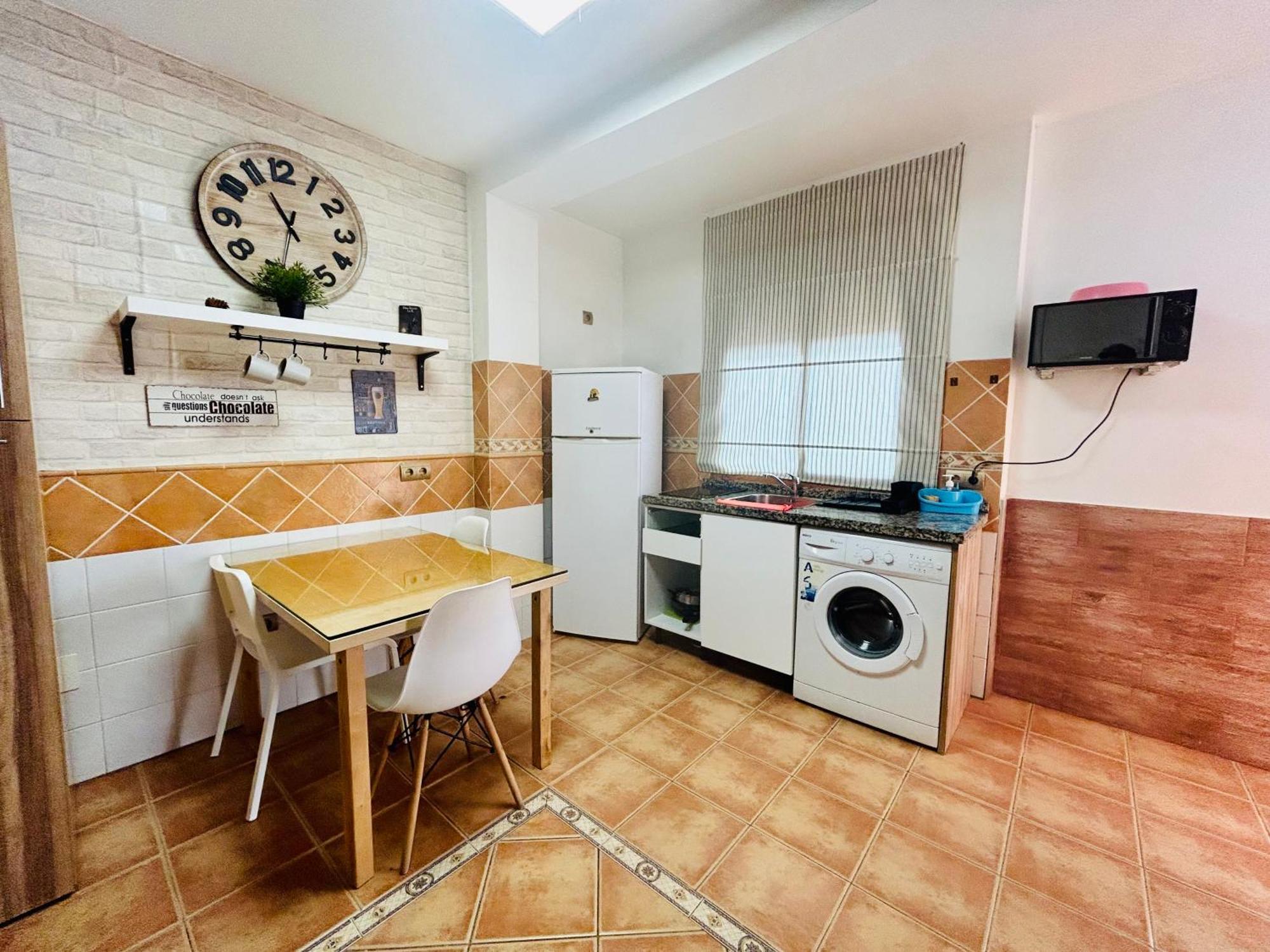 Altamalaga Apts Apartment Luaran gambar