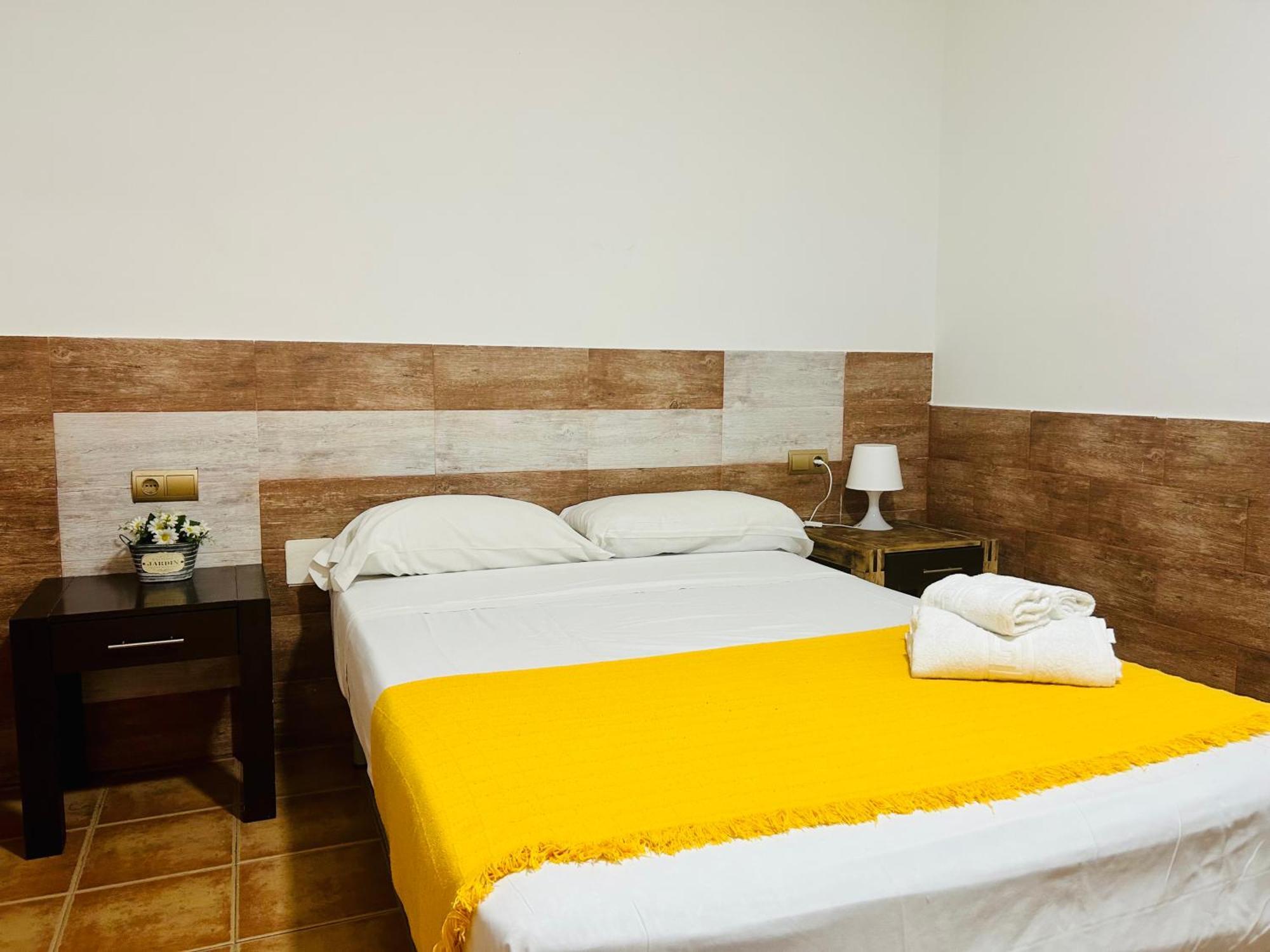 Altamalaga Apts Apartment Luaran gambar
